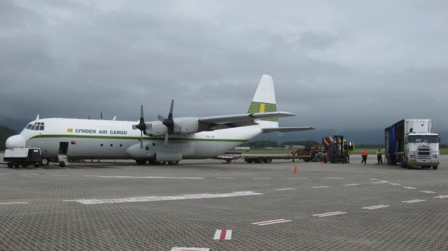 Lockheed C-130 Hercules (P2-LAD)