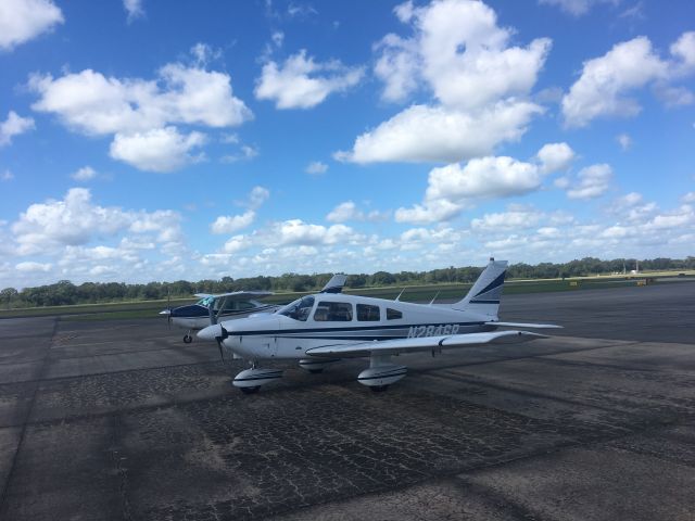 Piper Cherokee (N2846R)