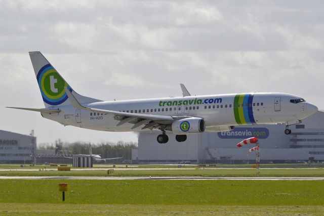 Boeing 737-800 (PH-HZO)