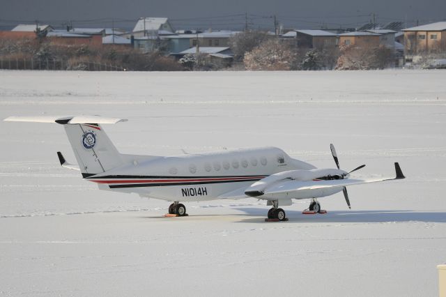 Beechcraft Super King Air 350 (N1014H) - December 2nd 2017:Hawker Beechcraft King Air 350i