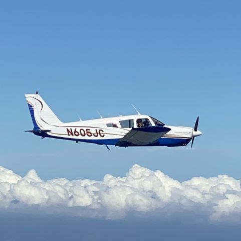 Piper Cherokee (N605JC)