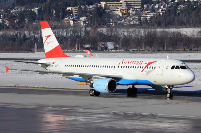 Airbus A320 (OE-LBM)