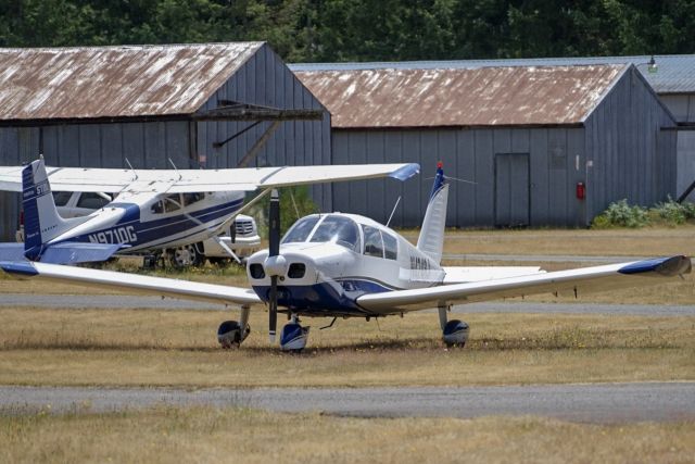 Piper Cherokee (N4248J)