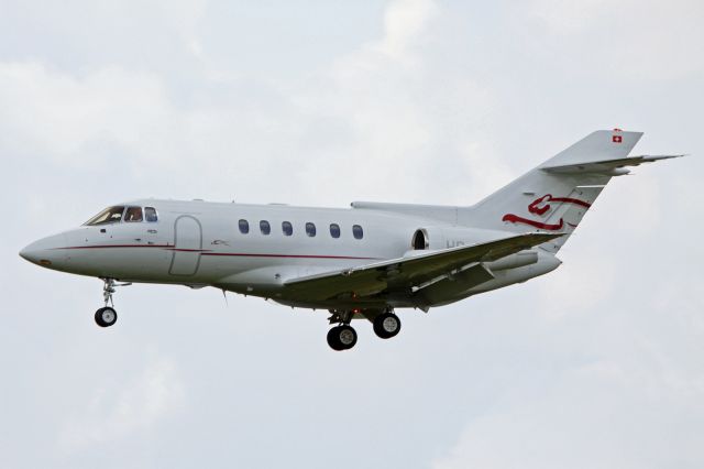 Hawker 800 (HB-VHV)