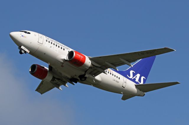 BOEING 737-600 (LN-RRP) - SAS2548 to Stockholm