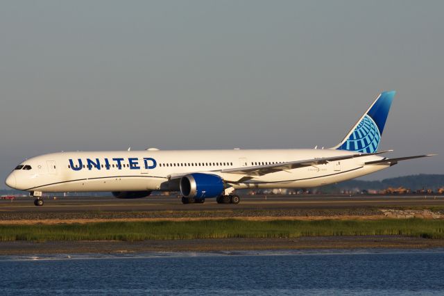 BOEING 787-10 Dreamliner (N14011) - 1 of 2 United B787-10's that diverted to BOS from EWR due to thunderstorms on 7/6/20. 