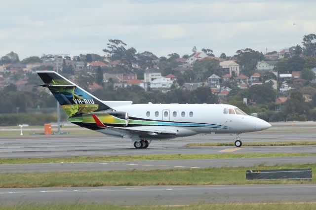 Hawker 800 (VH-RIU)