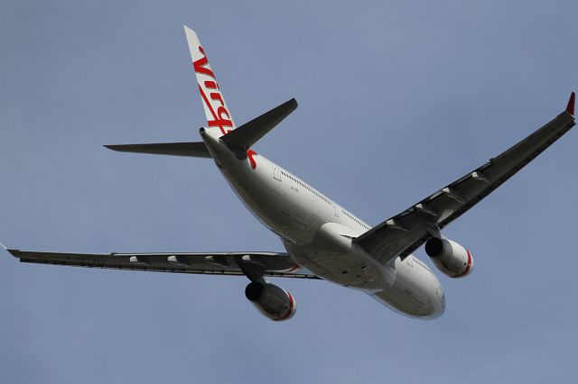 Airbus A330-200 (VH-XFA)