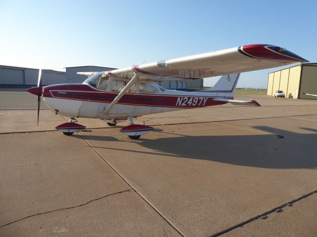 Cessna Skyhawk (N2497Y)