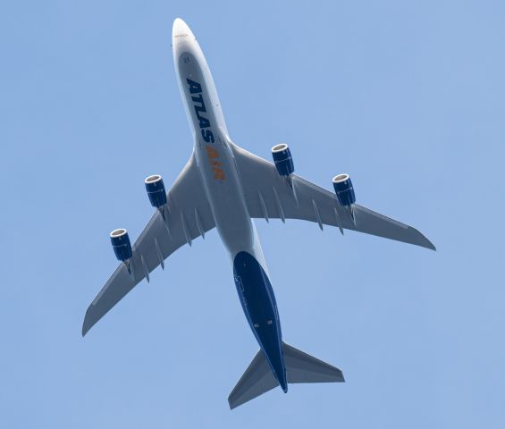 BOEING 747-8 (N863GT)