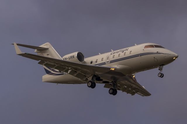 Canadair Challenger (VH-URR)