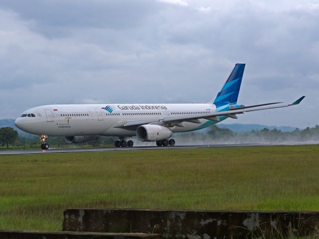 Airbus A330-300 (PK-GPT)