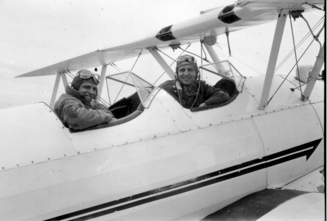 N53040 — - 1948. Lyle Flogerzi and Earl Flogerzi on Lucerne Dry Lake in California.
