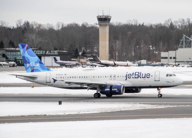 Airbus A320 (N794JB)