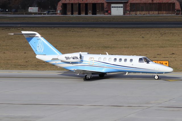 Cessna Citation CJ3 (9H-WIN)