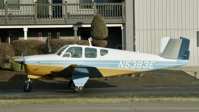 Beechcraft 35 Bonanza (N5383E)