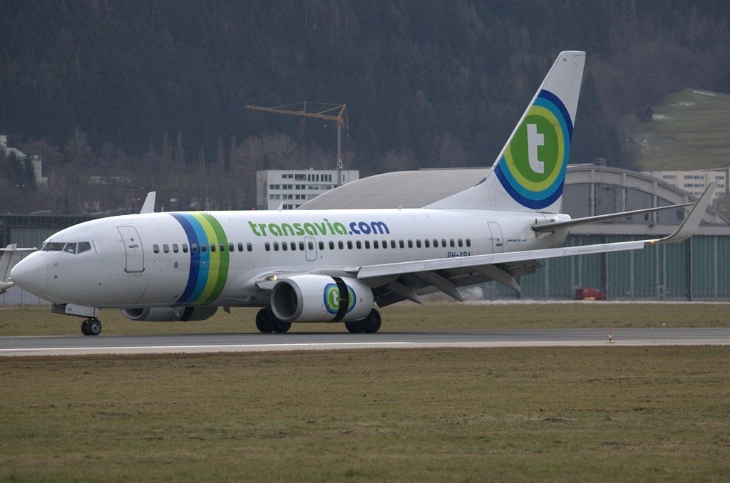 Boeing 737-700 (PH-XRA)