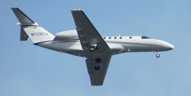 Cessna Citation CJ1 (N229CJ) - N229CJ on Approach to CVO 22d February 2020.