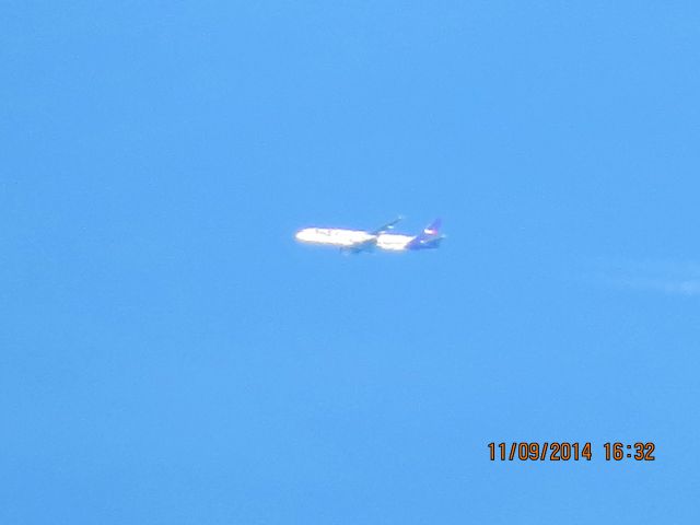 BOEING 767-300 (N103FE) - FedEx flight 907 from MEM to GEG over Southeastern Kansas at 34,000 feet.