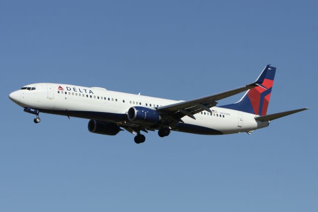 Boeing 737-900 (N835DN) - September 25, 2019