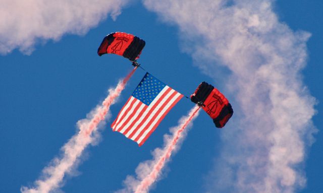 — — - Awesome opening to the Blue Angels Airshow 2017 in Idaho Falls!