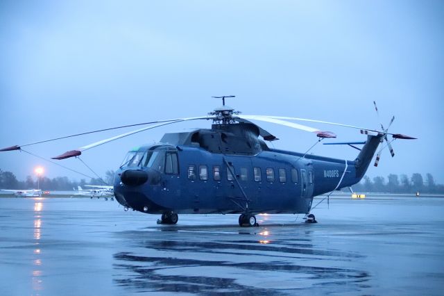 Sikorsky Sea King (N408FS) - KRDD - 2/26/2019  1 of 3 rare visitors set down at Redding - possible due to bad weather. N408FS and N408UD and the 3rd one I was unable to get the reg.