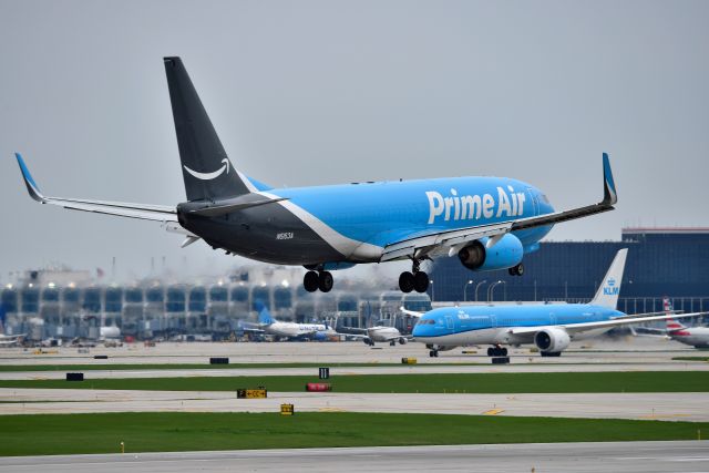 Boeing 737-800 (N5153A) - 05-06-22 10-C. Double Blue.