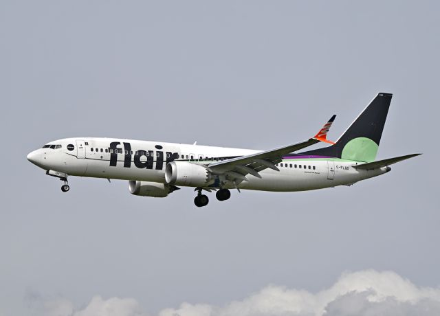 Boeing 737 MAX 8 (C-FLQO) - The only plane in the Flair fleet with the SmartWing like livery.