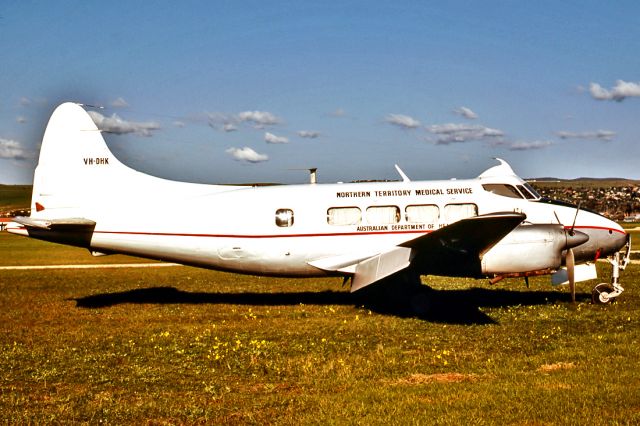 VH-DHK — - COMMONWEALTH DEPARTMENT OF HEALTH AUSTRALIA - DE HAVILLAND DH-104 DOVE 5 - REG : VH-DHK (CN 04508) - PARAFIELD AIRPORT ADELAIDE SA. AUSTRALIA - YPPF 12/8/1978