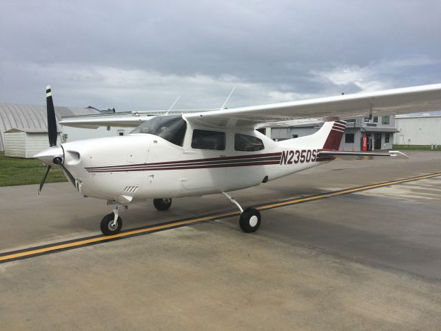 Cessna Centurion (N2350S)