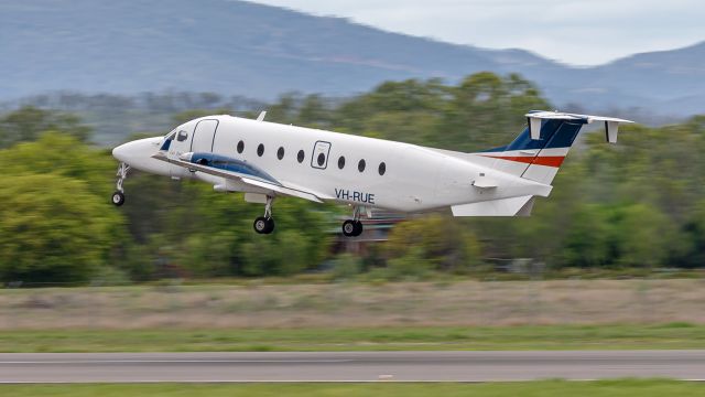 Beechcraft 1900 (VH-RUE)