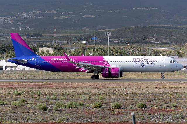 Airbus A321 (9H-WAC) - Tenerife Sur - Reina Sofia (TFS / GCTS) - Spainbr /br /Photo taken: February 5, 2023br /br /Operator: Wizz Air Maltabr /Type: Airbus A321-271NXbr /Registration: 9H-WACbr /Serial: 11017