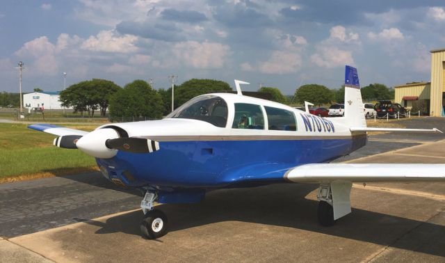 Mooney M-20 (N7016V)