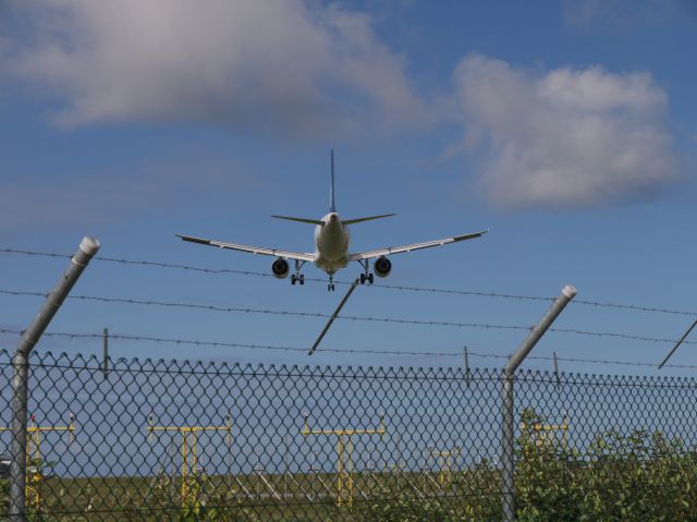 — — - Jersey airport approach, 2010