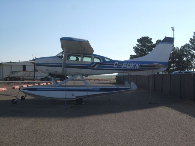 Cessna 206 Stationair (C-FUKN)