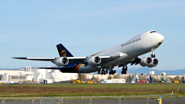 BOEING 747-8 (N613UP) - UPS9109 on rotation from Rwy 16R to begin a delivery flight to KSDF on 11.8.18. (ln 1550 / cn 64259).