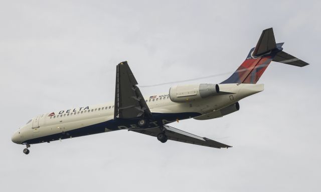 Boeing 717-200 (N926AT)