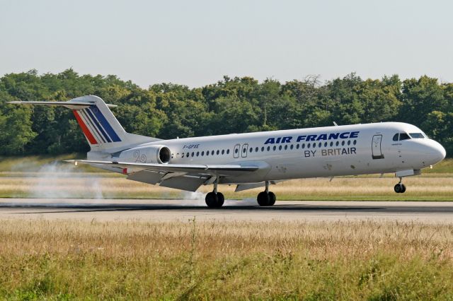 Fokker 100 (F-GPXE)