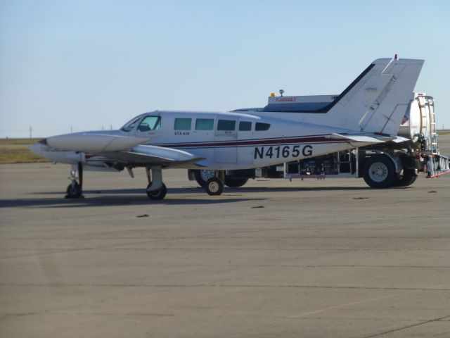 Cessna 402 (N4165G)