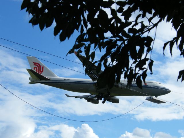 Boeing 747-200 (B-2458) - B-2458 BOEING 747-4J6M   CN 24347/775 AIR CHINA ARR LHR 12/07/08