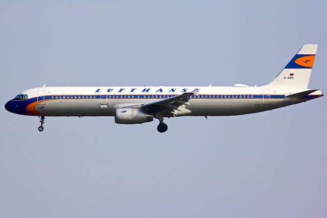 Airbus A321 (D-AIDV)