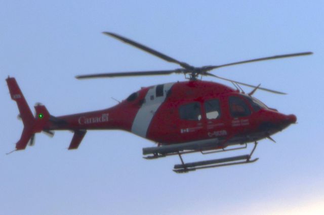 C-GCQB — - C-GCQB Bell 409 Global Ranger Garde Côtes Canadiennes Altitude 241 Mètres. Vitesse 198 Km/H. Survolant le fleuve St-Laurent QC. à Lavaltrie. Le 21-12-2024 à 08:16.