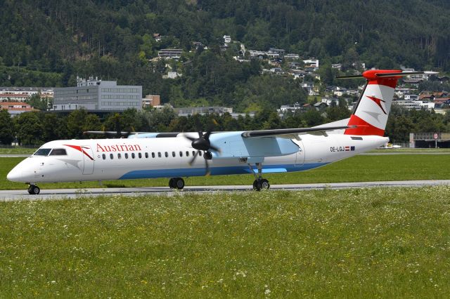 de Havilland Dash 8-400 (OE-LGJ)