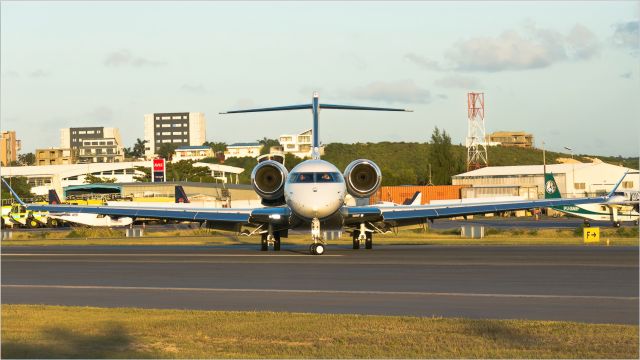 BOMBARDIER BD-700 Global 7500 (HB-JIT)