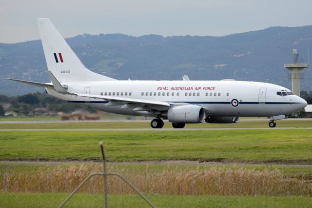 Boeing 737-700 (A36001) - On taxiway heading for take-off on runway 05. This aircraft is often used to transport the Australian Prime Minister. Thursday, 19 June 2014.