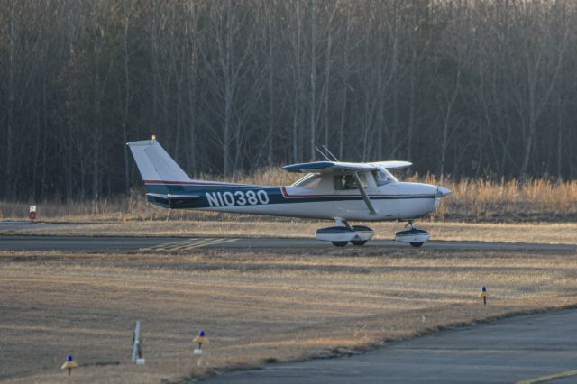 Cessna Commuter (N10380)