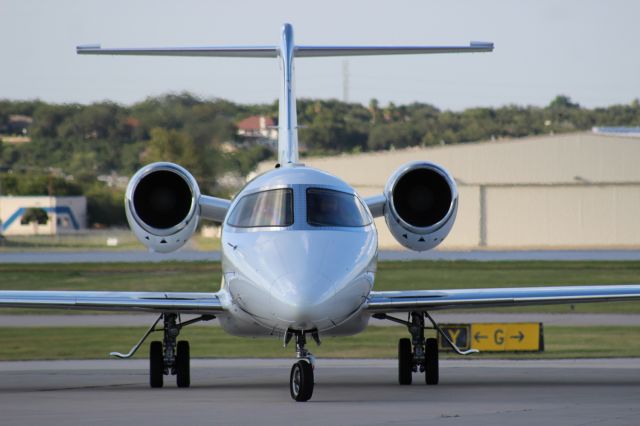 Learjet 45 (N30AB)