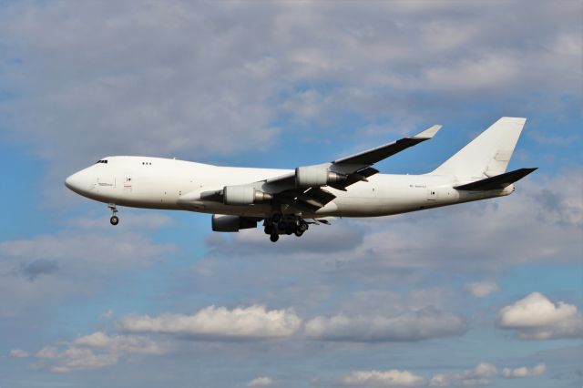 BOEING 747-8 (N407KZ)