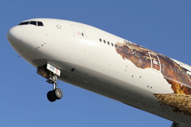 Boeing 777-200 (ZK-DKO) - Close up of Smaug. It's a shame he wasn't fire breathing, just to add a bit of colour.