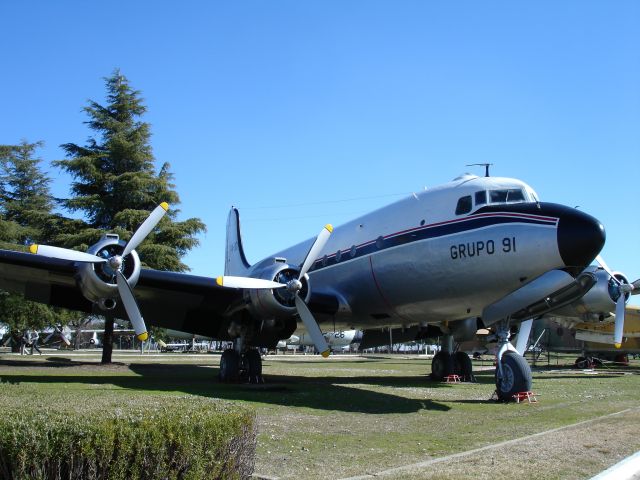 Douglas C-54 Skymaster —